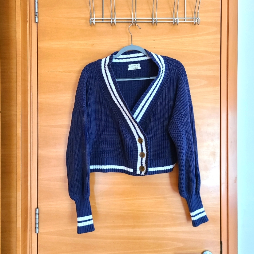 Size L Urban Outifitters Cardigan